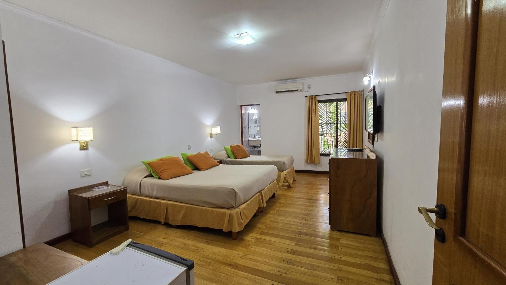 Tajy Iguazu Hotel Пуэрто-Игуасу Экстерьер фото